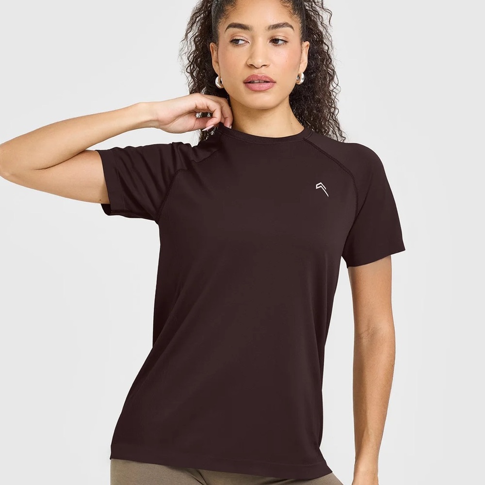 ONER ACTIVE GO TO SEAMLESS LOOSE TOP